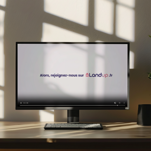 Écran d'ordinateur avec site Landup.fr